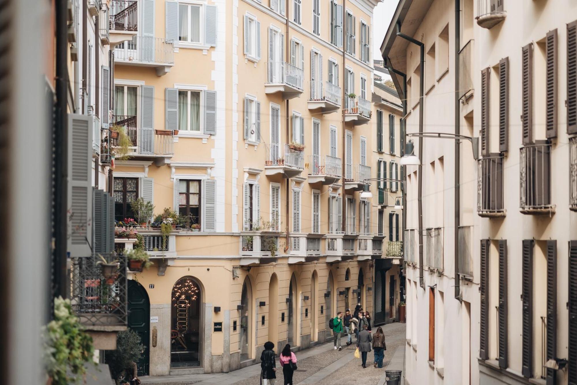 Charming Milan Apartments Brera - Madonnina Exterior photo